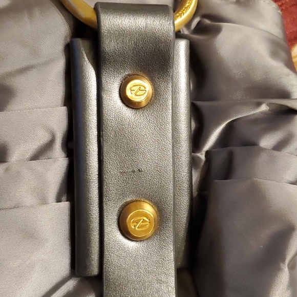 Francesco Biasia Silver and Gold Handbag - Picture 6 of 7